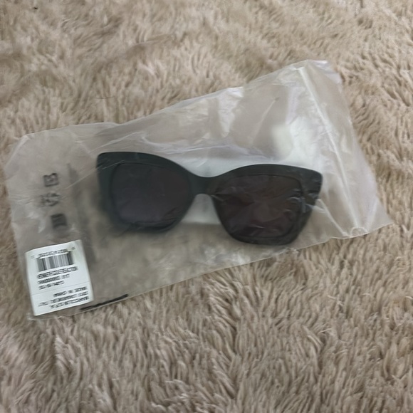 NWT Kenneth Cole Geometric Sunglasses - Picture 4 of 8